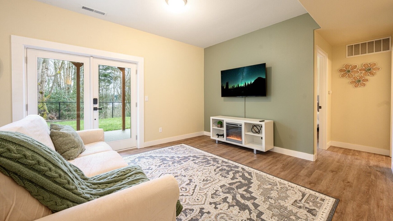 Photo of Livingroom in Mountlake Terrace