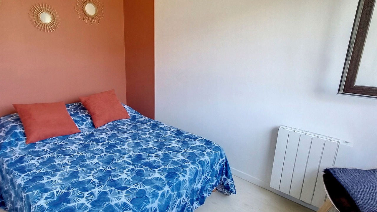 Photo of Bedroom in Courseulles-sur-Mer