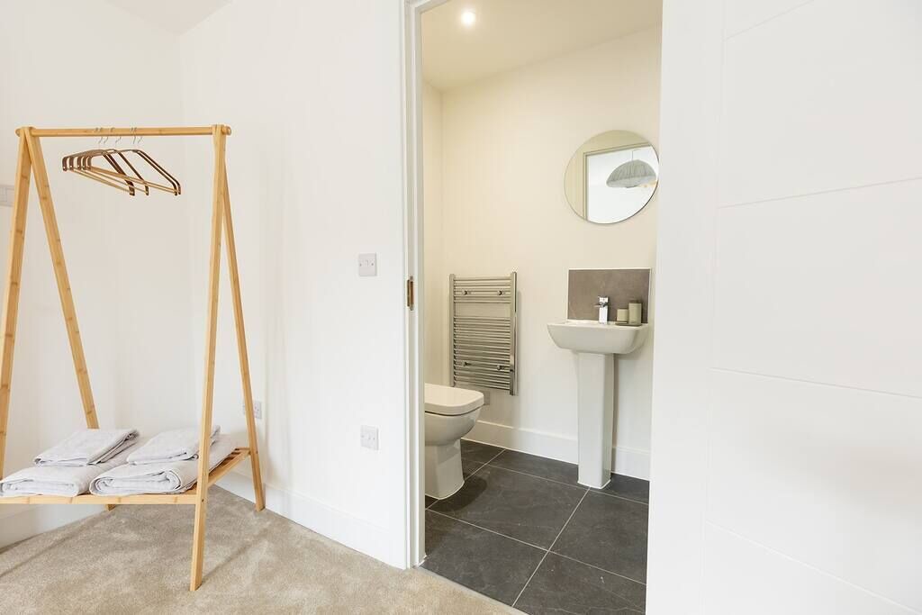 Photo of Bathroom in Hollow Meadows