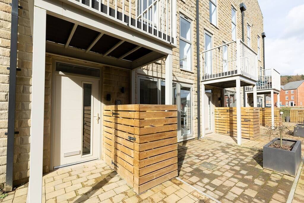 Photo of Outdoor in Hollow Meadows