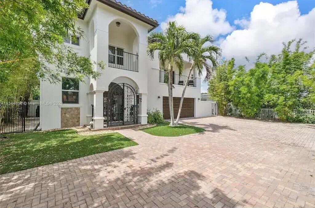 Photo of Outdoor in Pompano Beach
