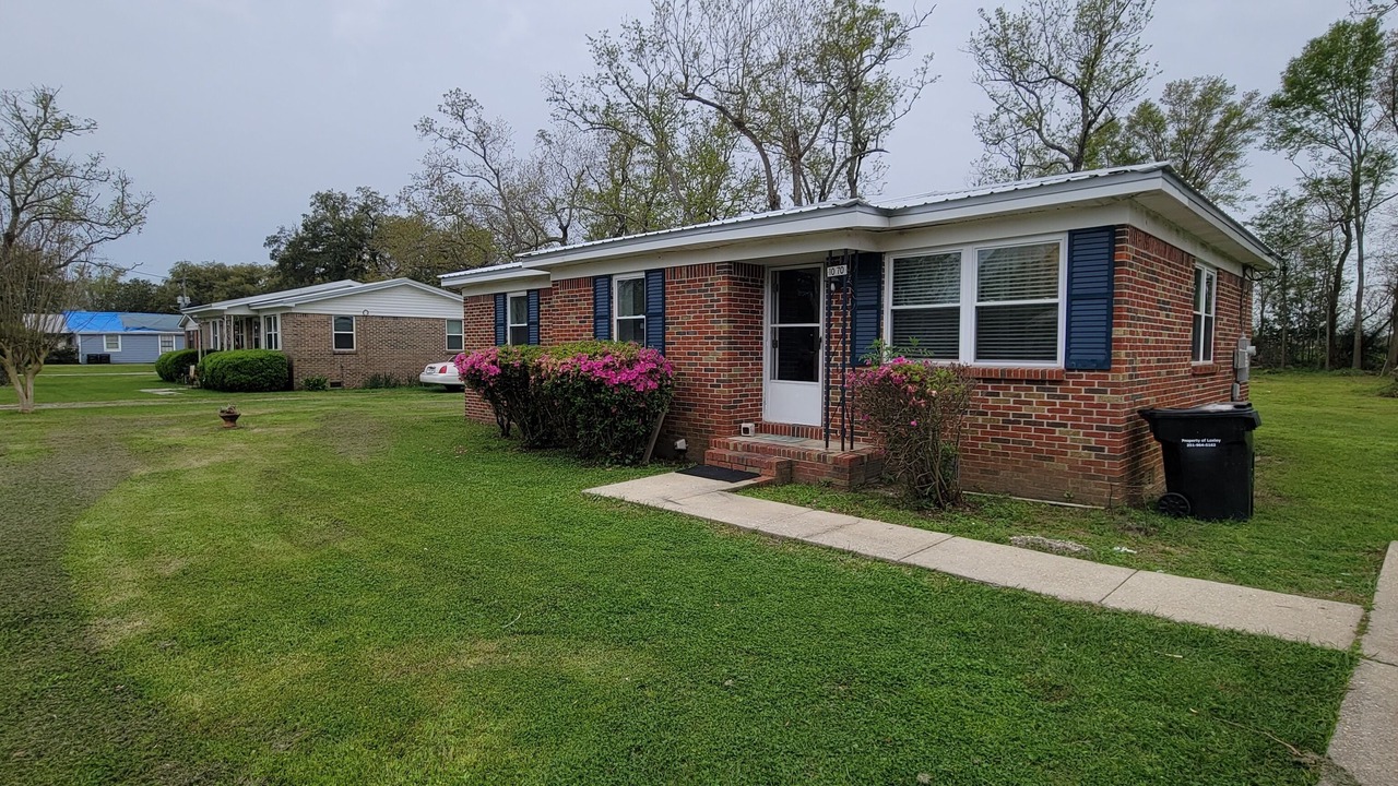 Photo of Outdoor in Loxley