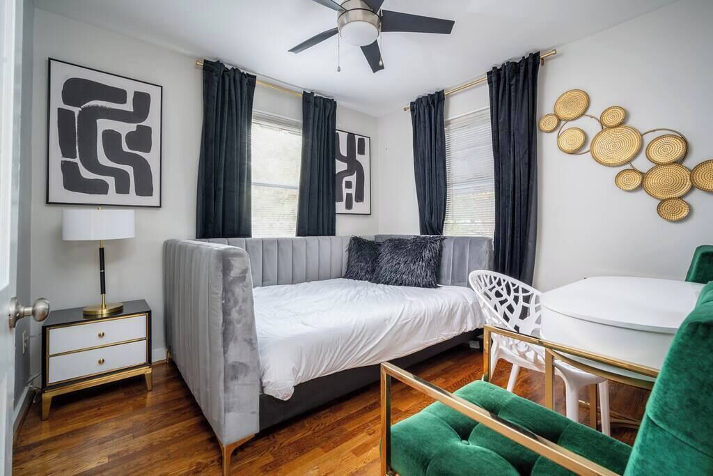 Photo of Bedroom in Bellevue