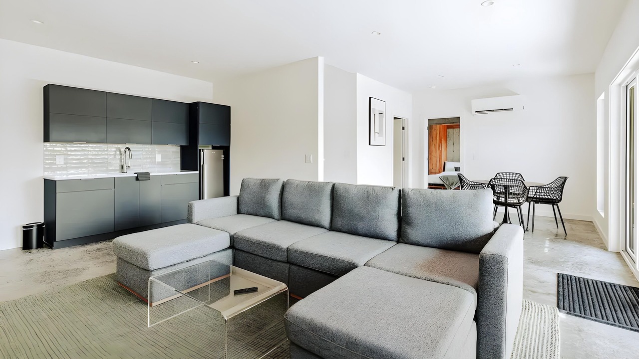 Photo of Livingroom in Young Harris