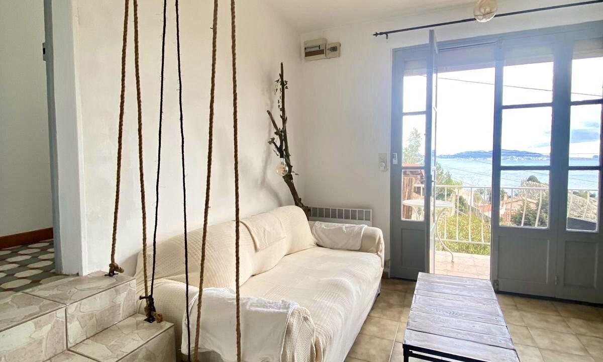 Photo of Livingroom in Niolon