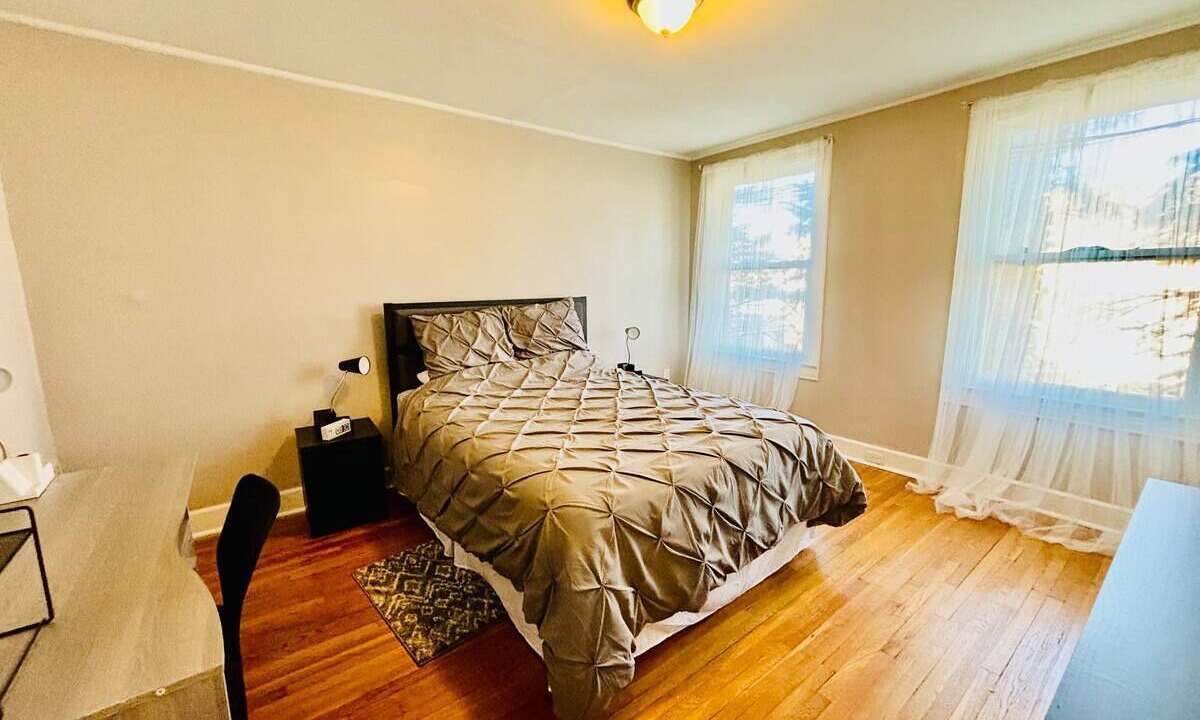 Photo of Bedroom in Detroit