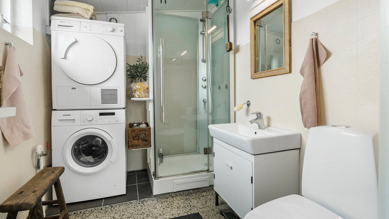 Photo of Bathroom in Listed