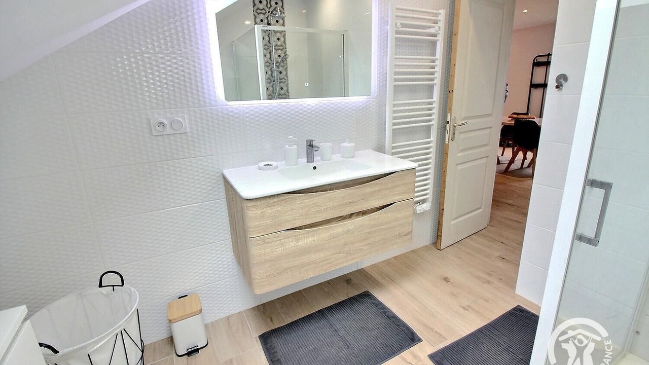 Photo of Bathroom in Tredarzec