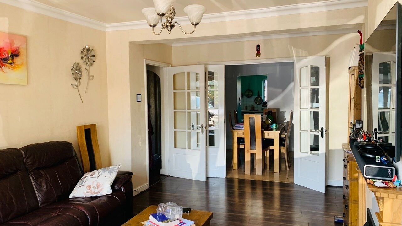 Photo of Livingroom in Falconwood and Welling