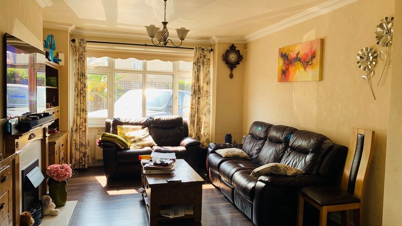 Photo of Livingroom in Falconwood and Welling