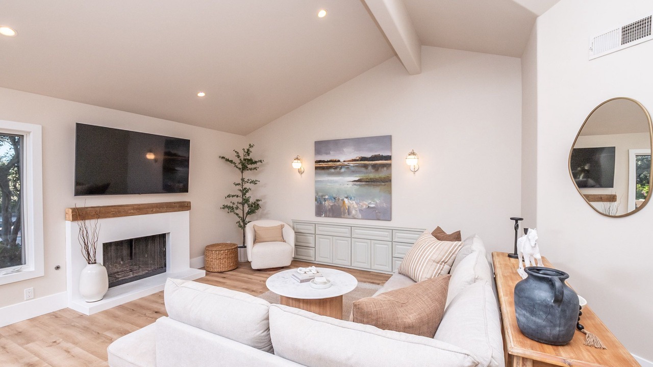 Photo of Livingroom in Lake Hodges