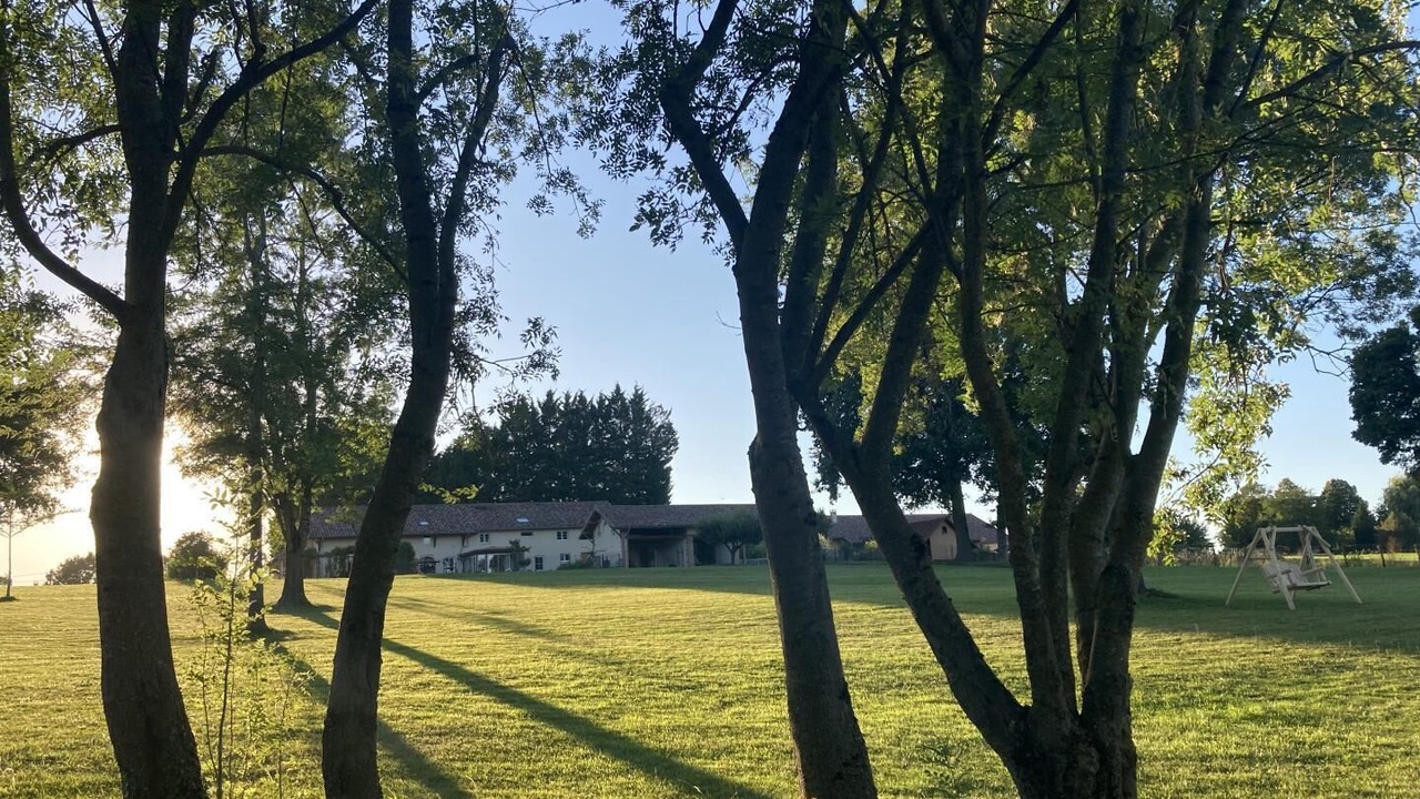 Photo of Outdoor in Romenay