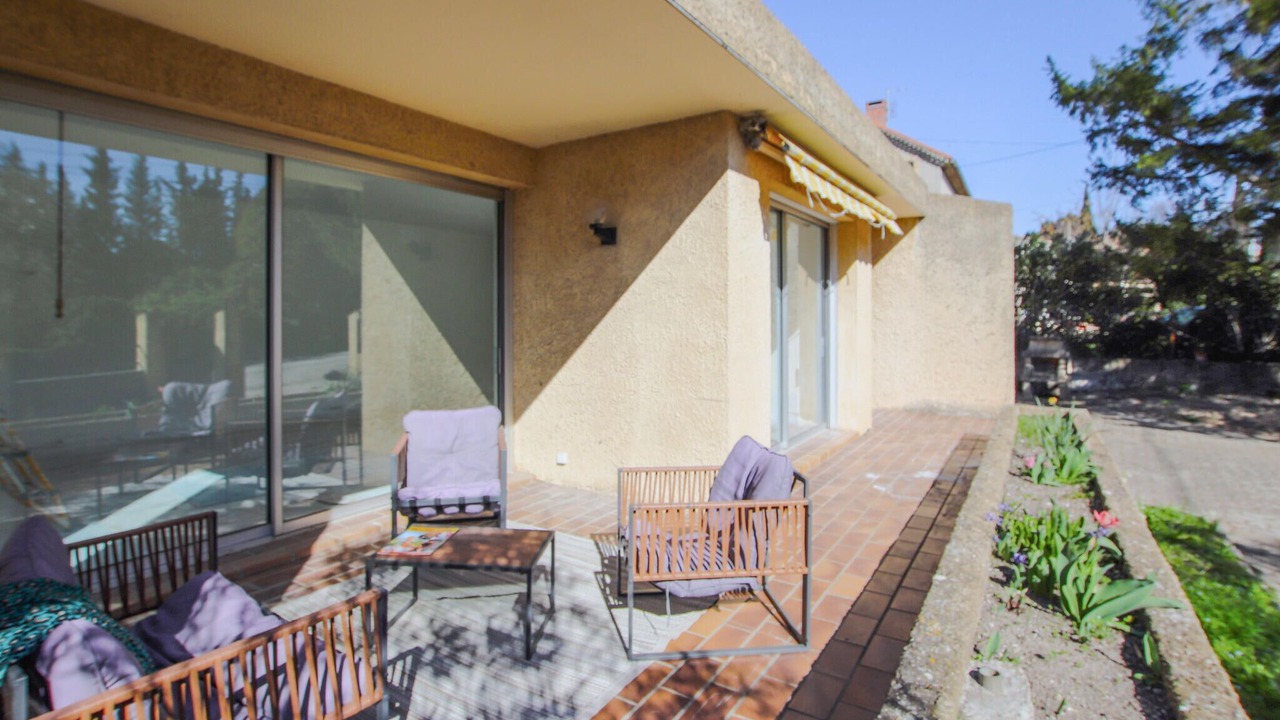 Photo of Others in Tulette