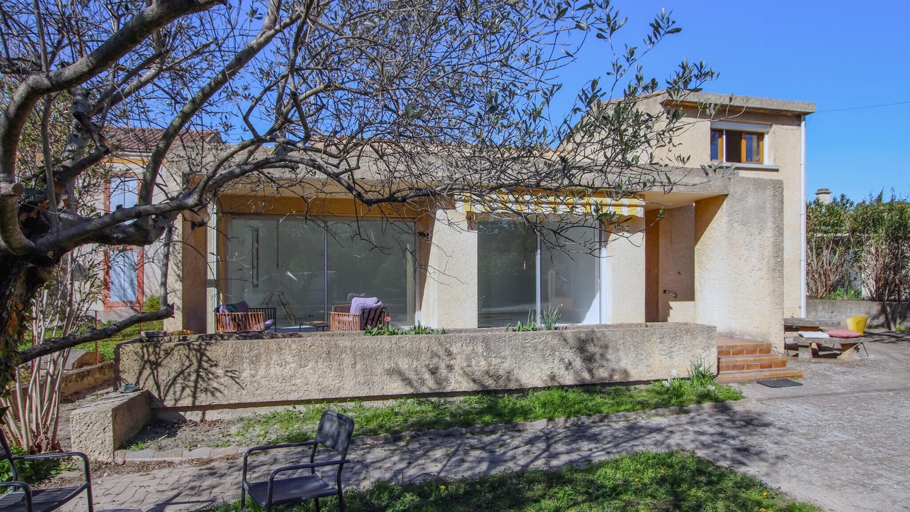 Photo of Others in Tulette