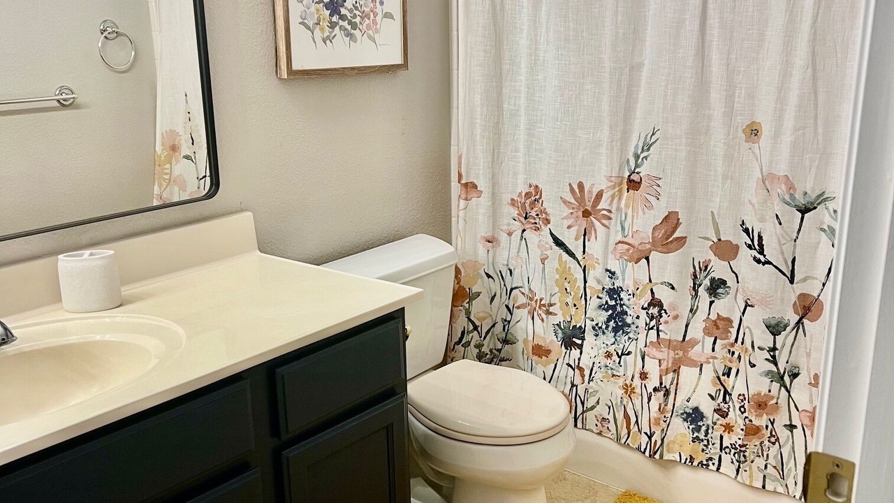 Photo of Bathroom in Ponderosa Trails