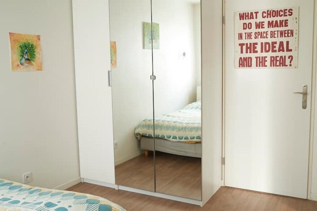 Photo of Bedroom in Saint-Ouen