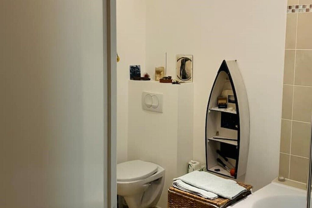 Photo of Bathroom in Saint-Ouen