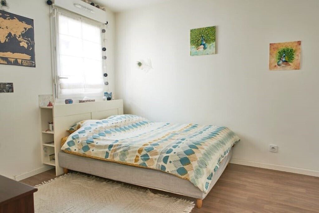 Photo of Bedroom in Saint-Ouen