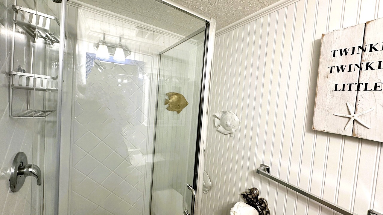Photo of Bathroom in Campground Landing