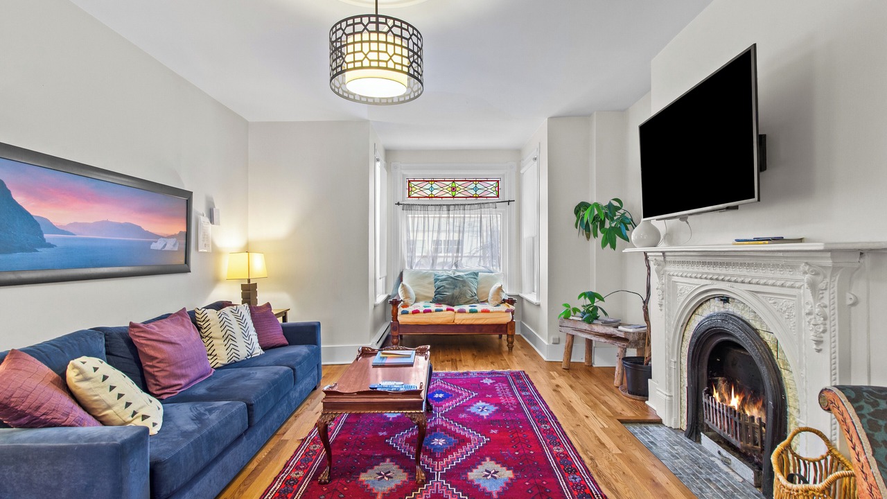 Photo of Livingroom in Waterford Valley