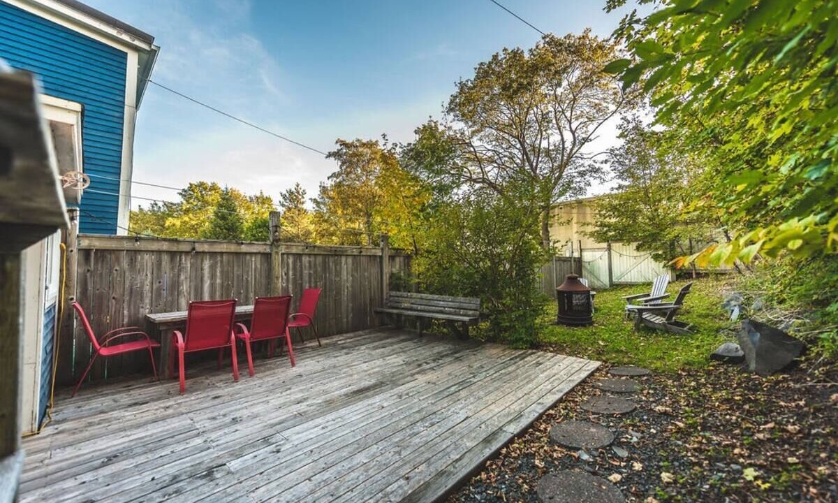 Photo of Outdoor in Waterford Valley