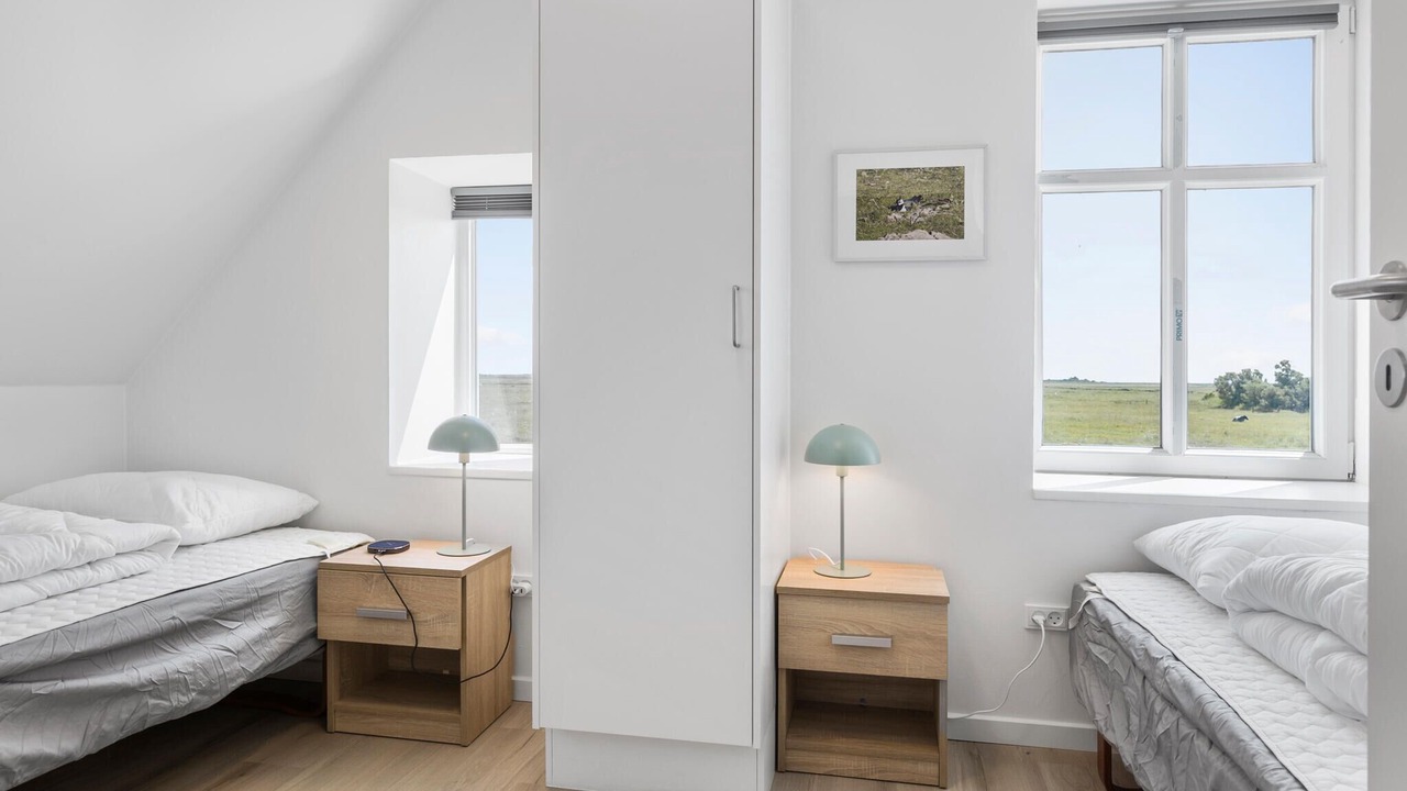 Photo of Others in Hojer