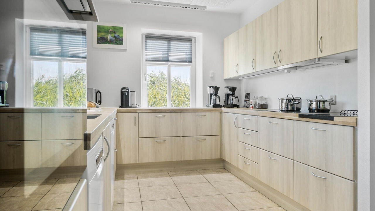 Photo of Others in Hojer