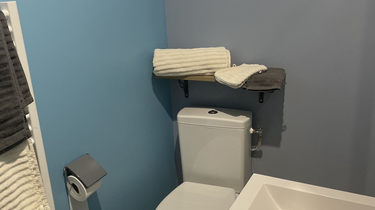 Photo of Bathroom in Dieppe