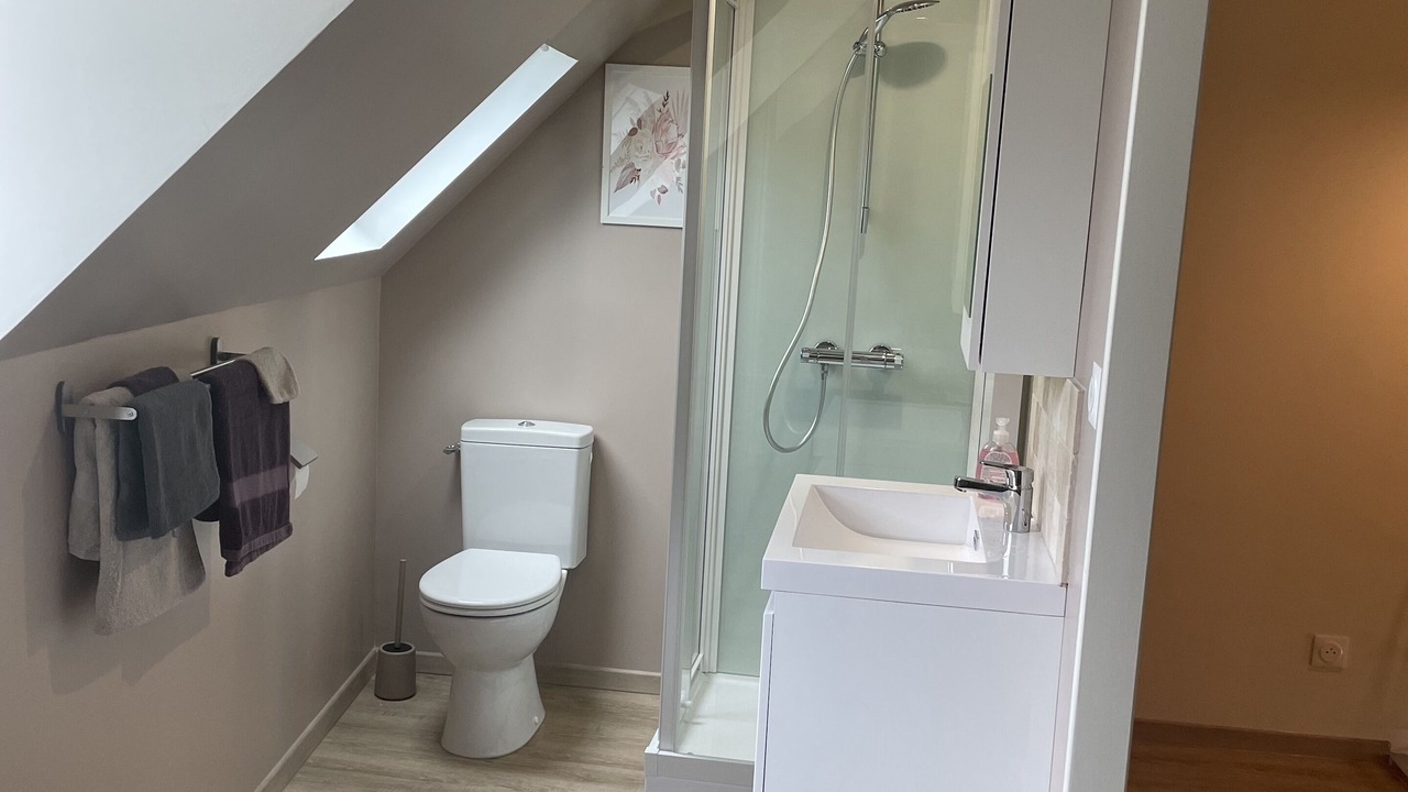 Photo of Bathroom in Dieppe