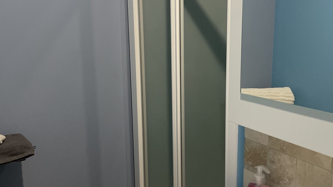 Photo of Bathroom in Dieppe