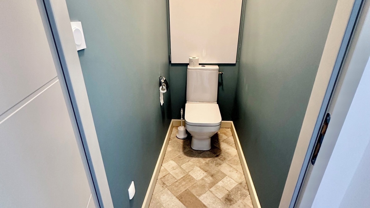 Photo of Bathroom in Verton