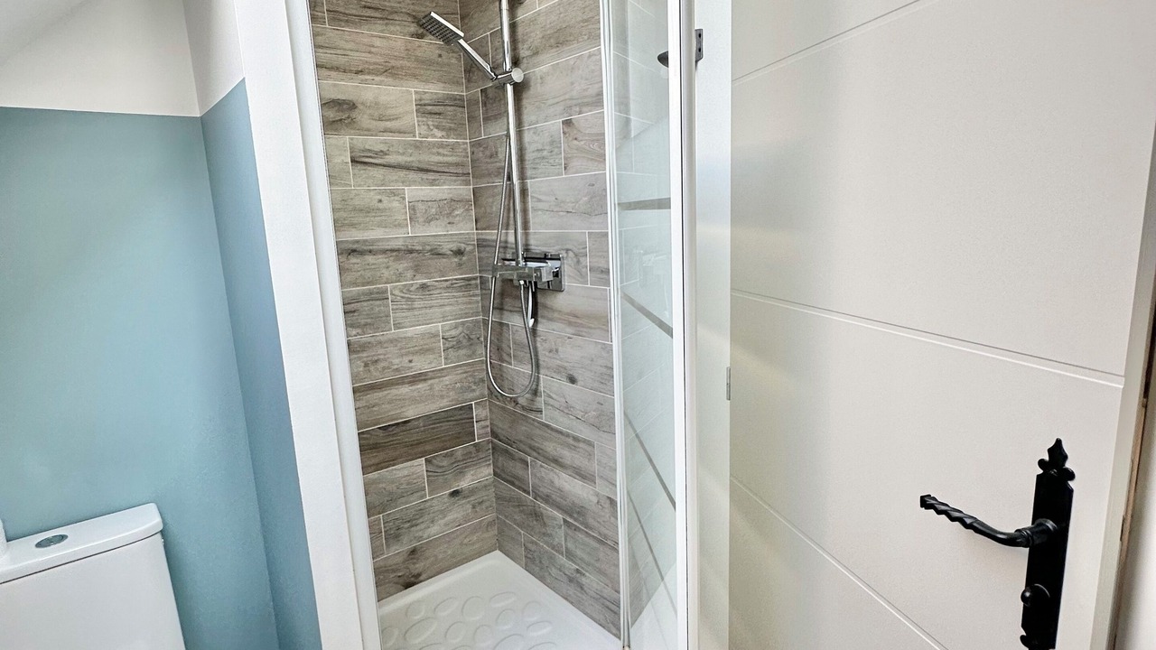 Photo of Bathroom in Verton