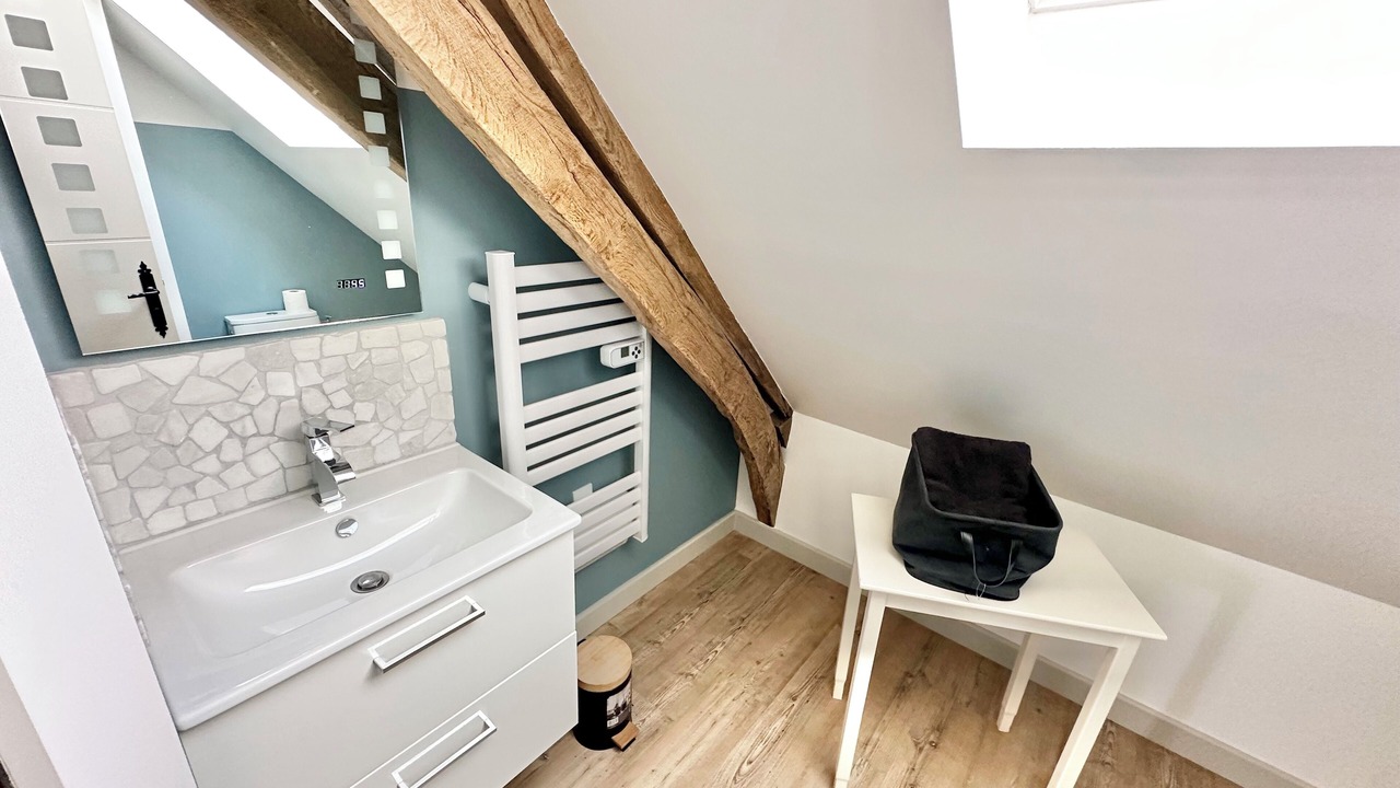 Photo of Bathroom in Verton