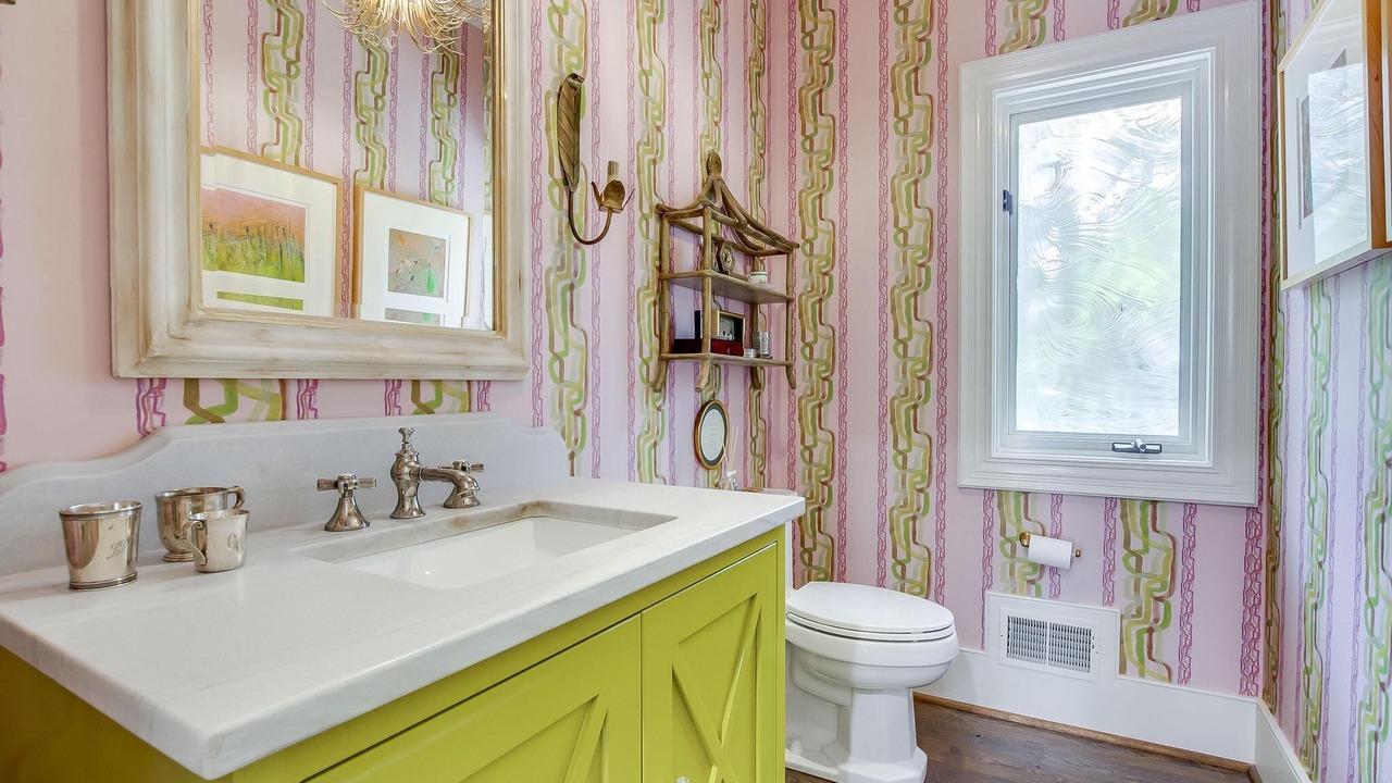 Photo of Bathroom in Indian Hills
