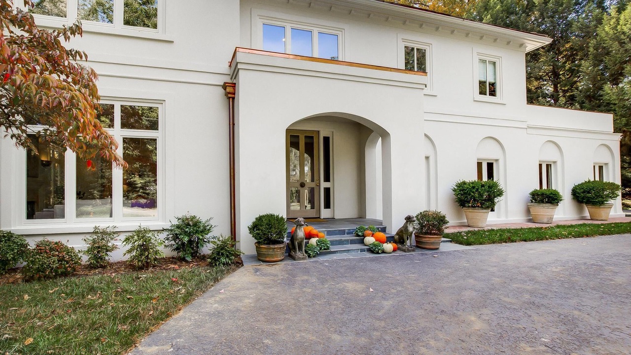 Photo of Outdoor in Indian Hills