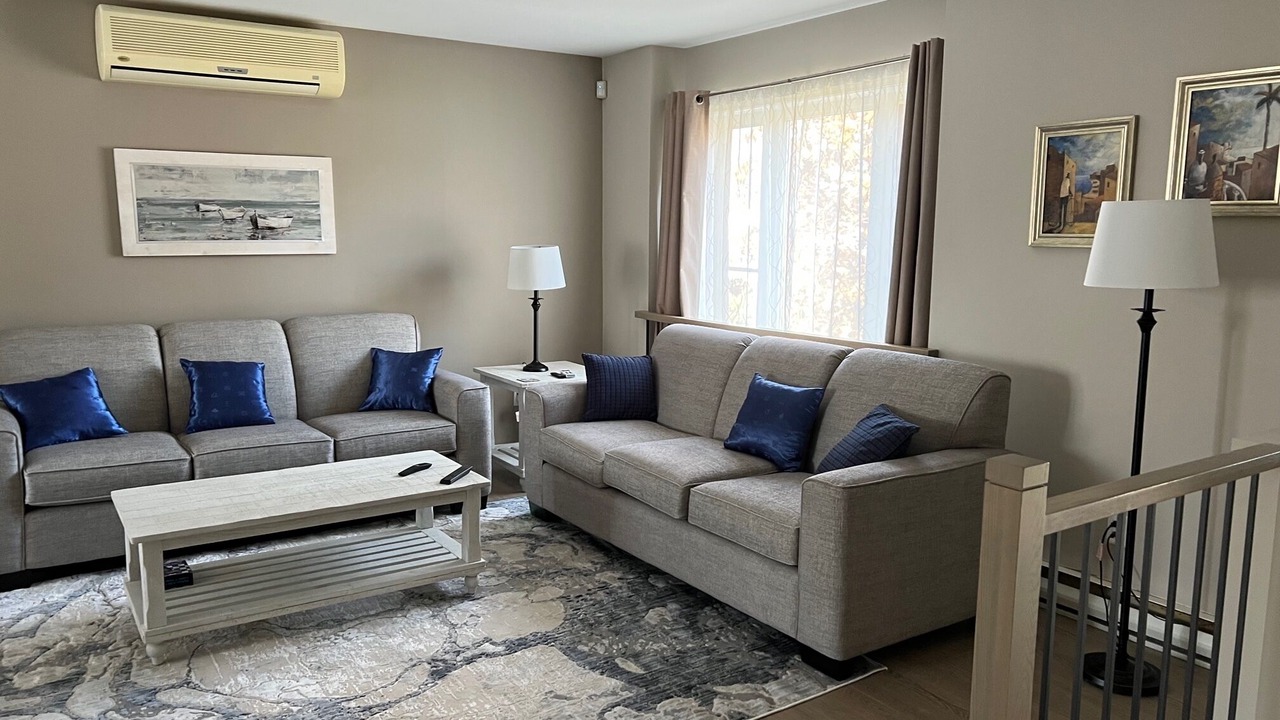 Photo of Livingroom in Sainte-Anne-de-Bellevue