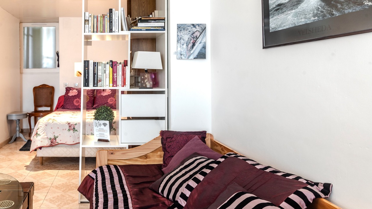 Photo of Bedroom in Montignac-Charente
