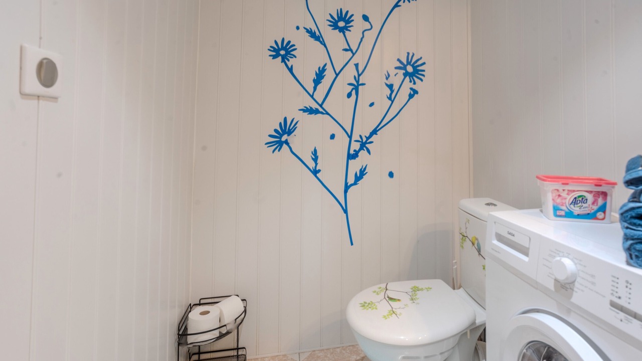 Photo of Bathroom in Montignac-Charente