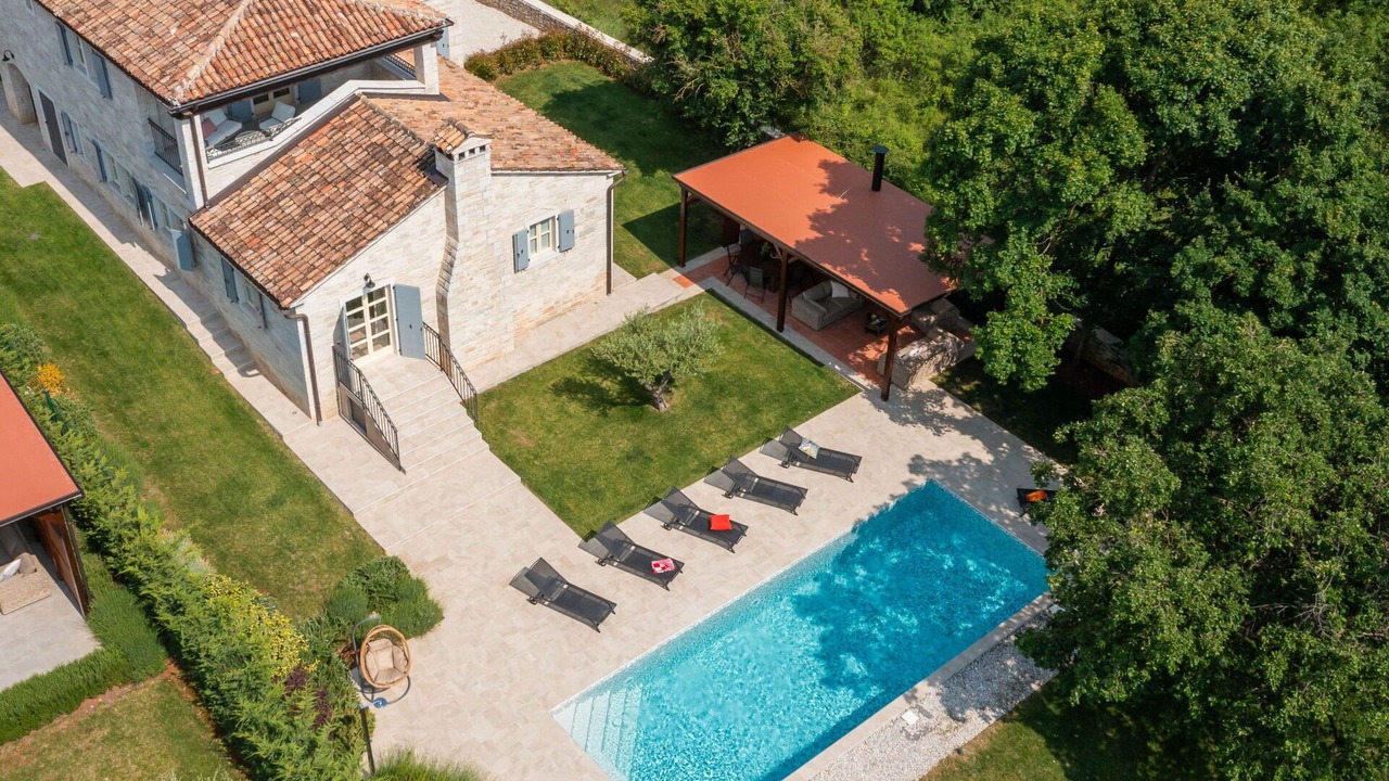 Photo of Outdoor in Mofardini