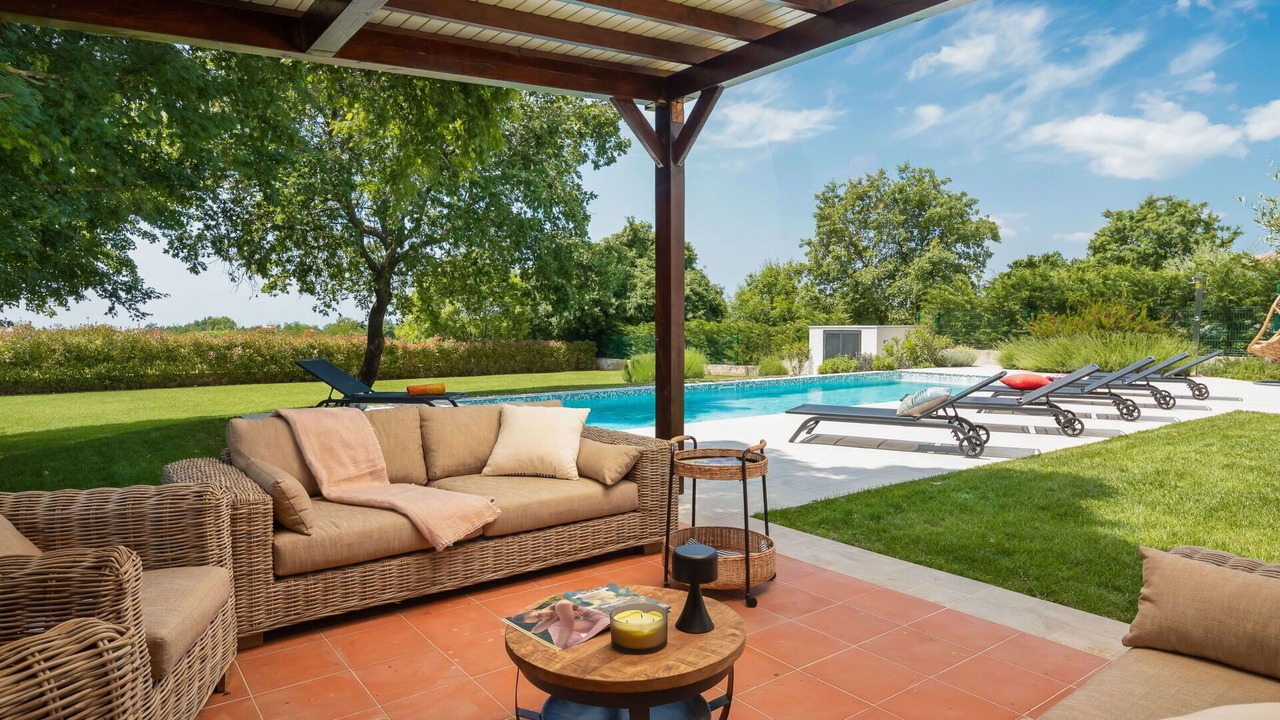 Photo of Outdoor in Mofardini