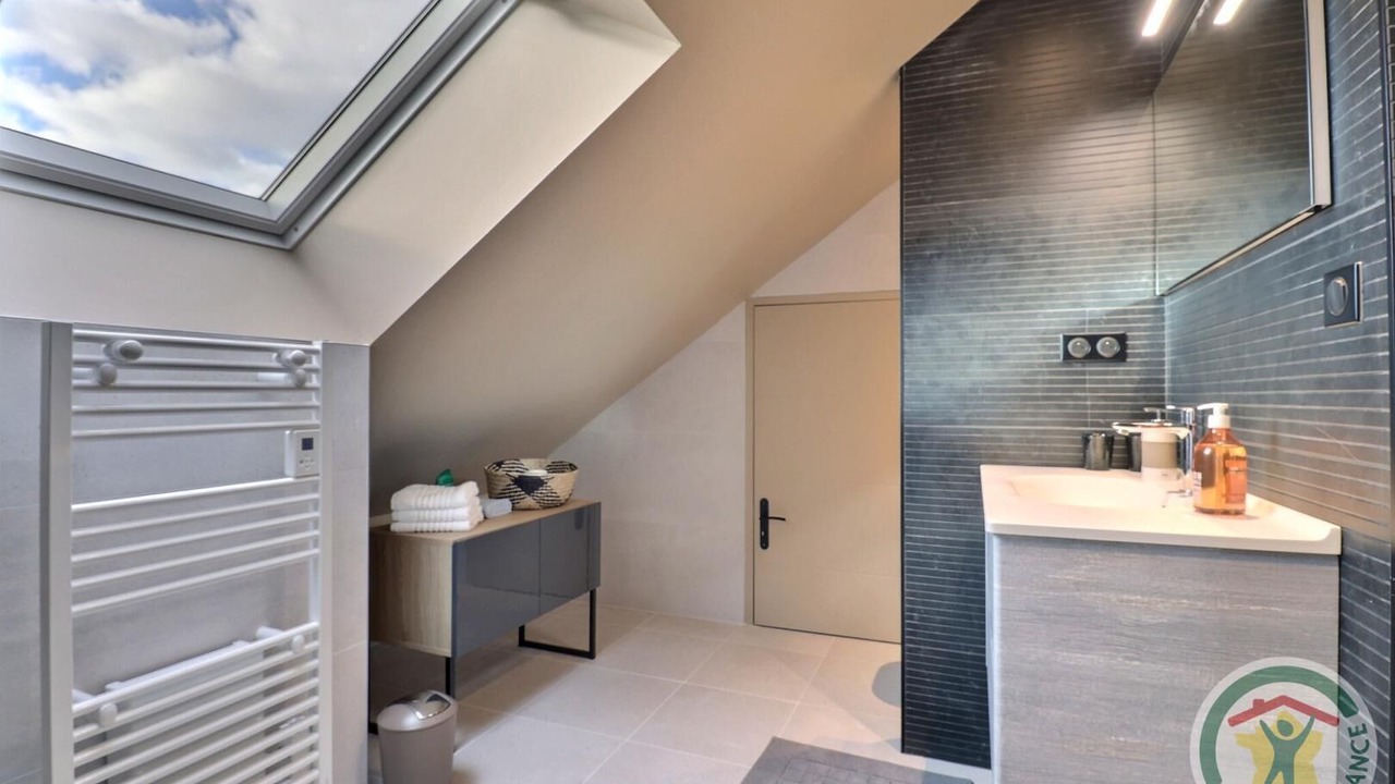 Photo of Bathroom in Guignen