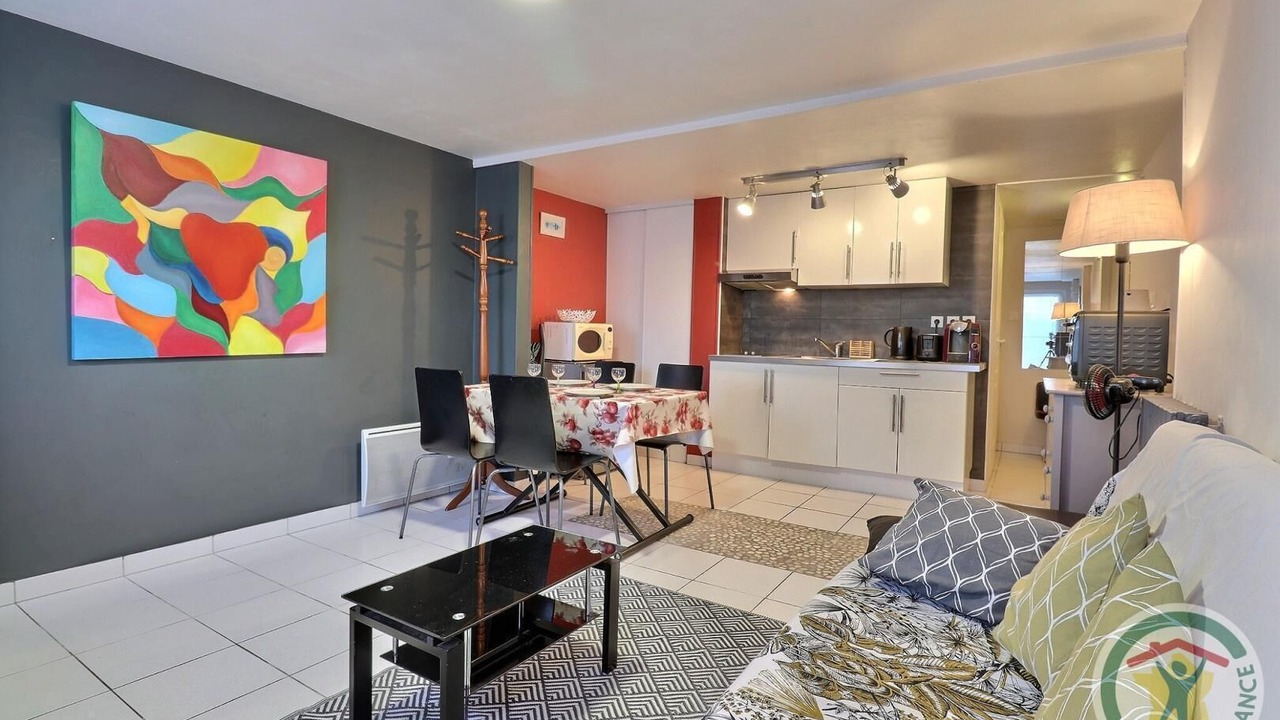 Photo of Livingroom in Saint-Pere
