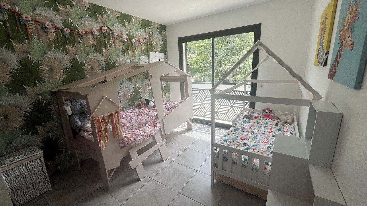 Photo of Bedroom in Rougiers