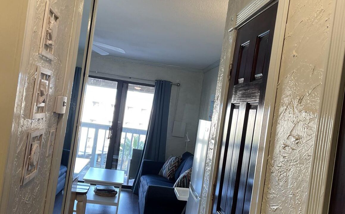 Photo of Livingroom in North Beach