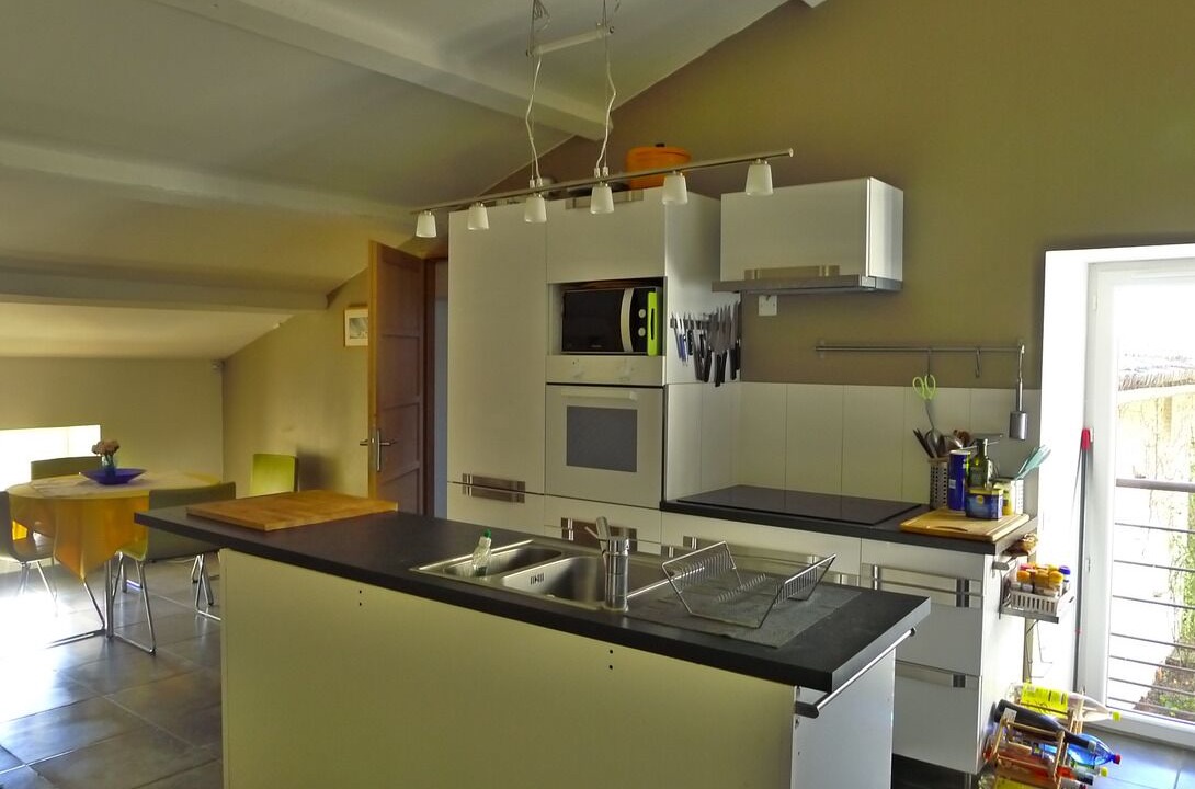 Photo of Kitchen in Saint-Jean-de-Maruejols-et-Avejan