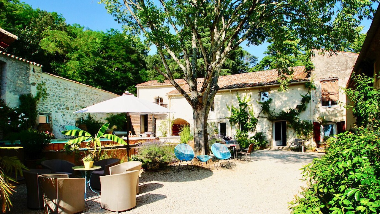 Photo of Outdoor in Saint-Jean-de-Maruejols-et-Avejan