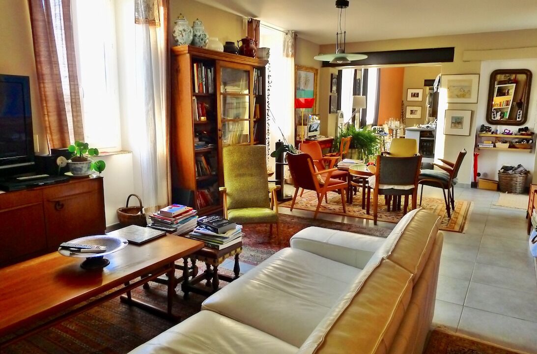 Photo of Livingroom in Saint-Jean-de-Maruejols-et-Avejan