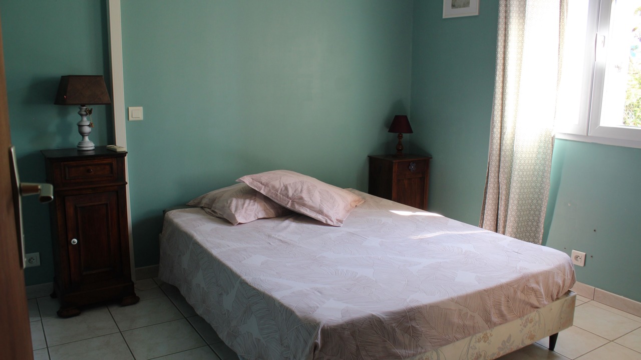 Photo of Bedroom in Ganges