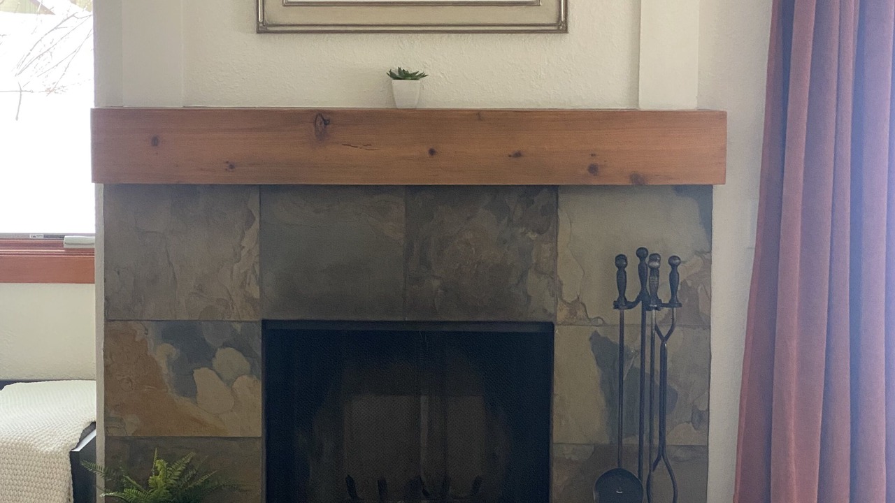 Photo of Livingroom in Teton Pines