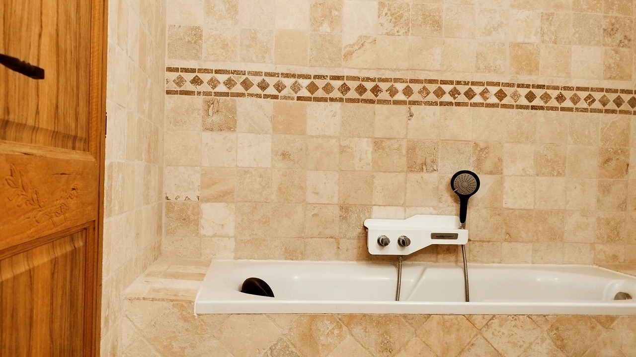 Photo of Bathroom in Orange